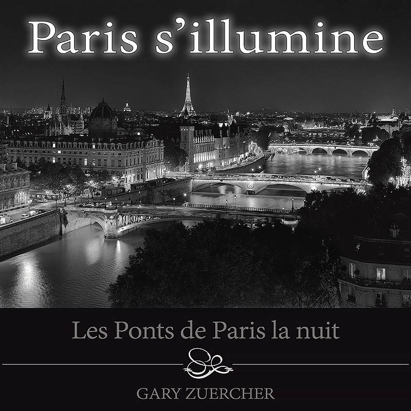 Paris s'illumine. Les Ponts de Paris la nuit. By Gary Zuercher